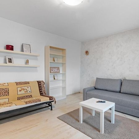 بوخارست Dristor Large And Cozy Apartment المظهر الخارجي الصورة